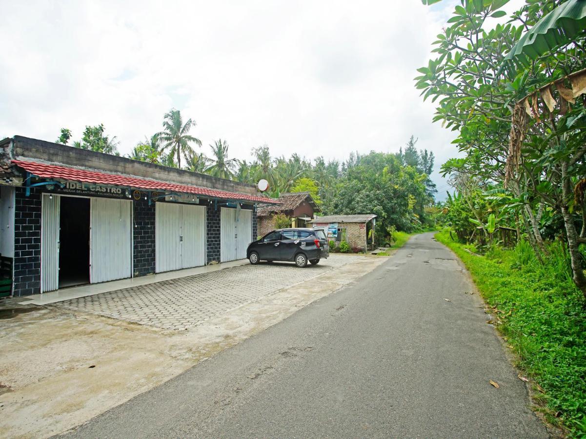 Oyo 90229 Fidel Caestro Homestay Kotadalem Bagian luar foto